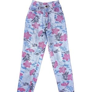 Vintage high waisted floral Santana Canada Jeans
